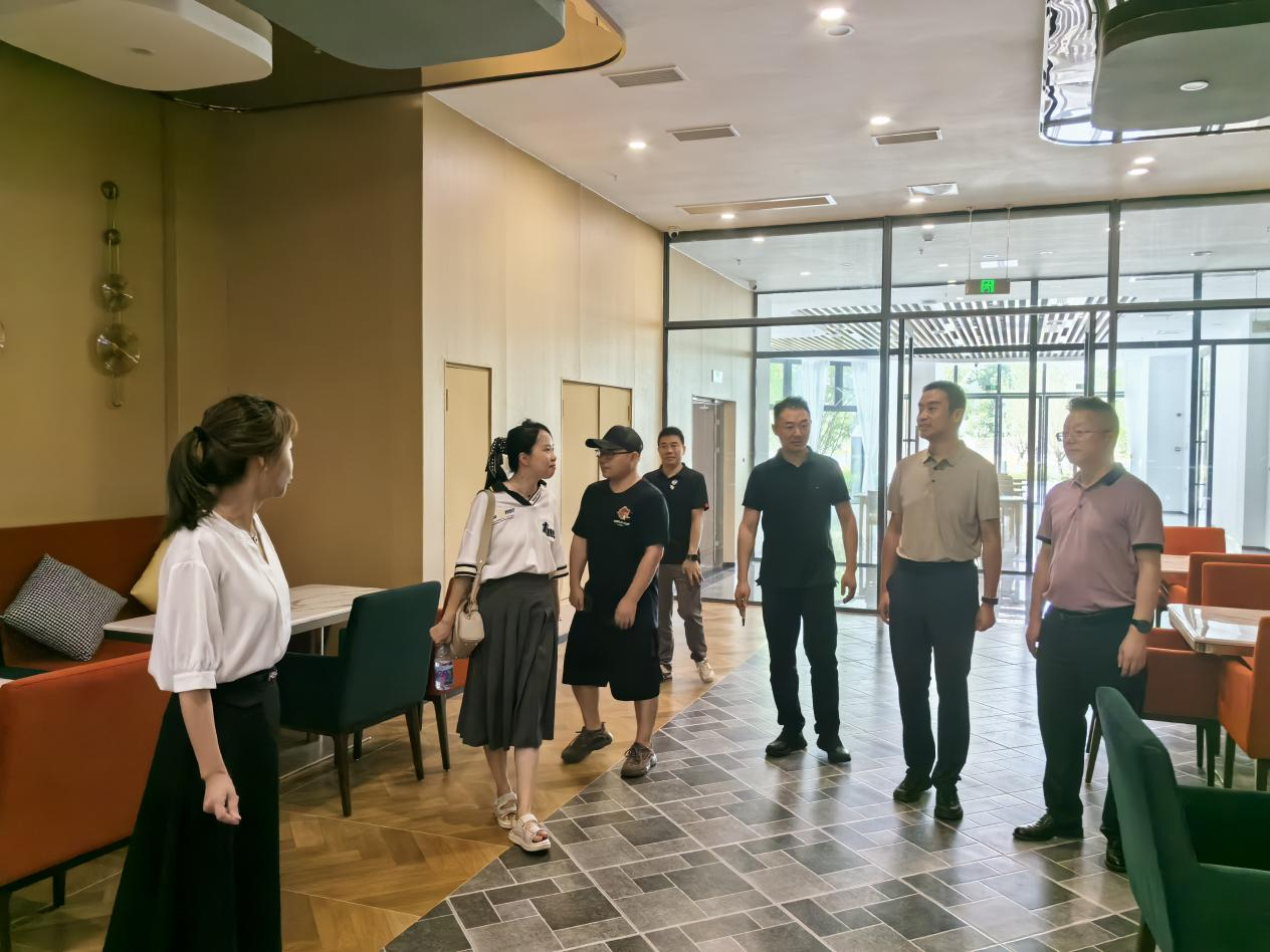 省民政厅养老服务处李睿调研员一行莅临瑞祥康养中心开展专项调研
