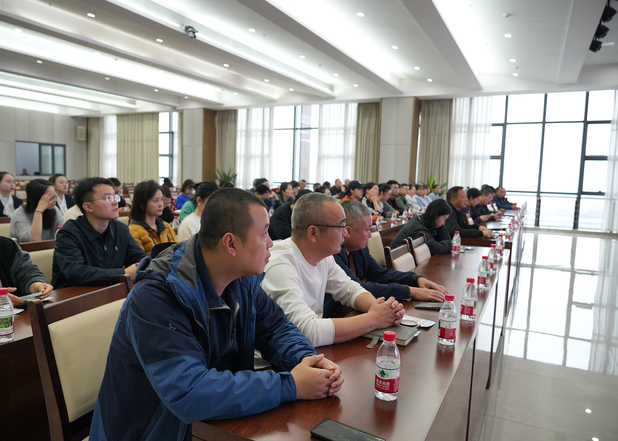 从课堂到火场——汇东股份消防培训与实战演练双管齐下